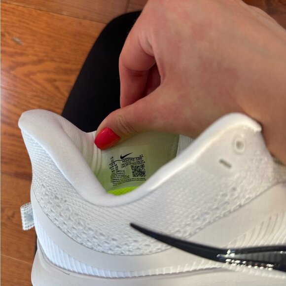 Nike Pegasus Premium - Picture 4 of 4